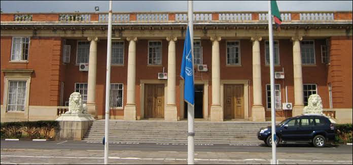 Zambian Election Chaos: Opposition Challenges Hichilema's Win, Legal Battle Brews!